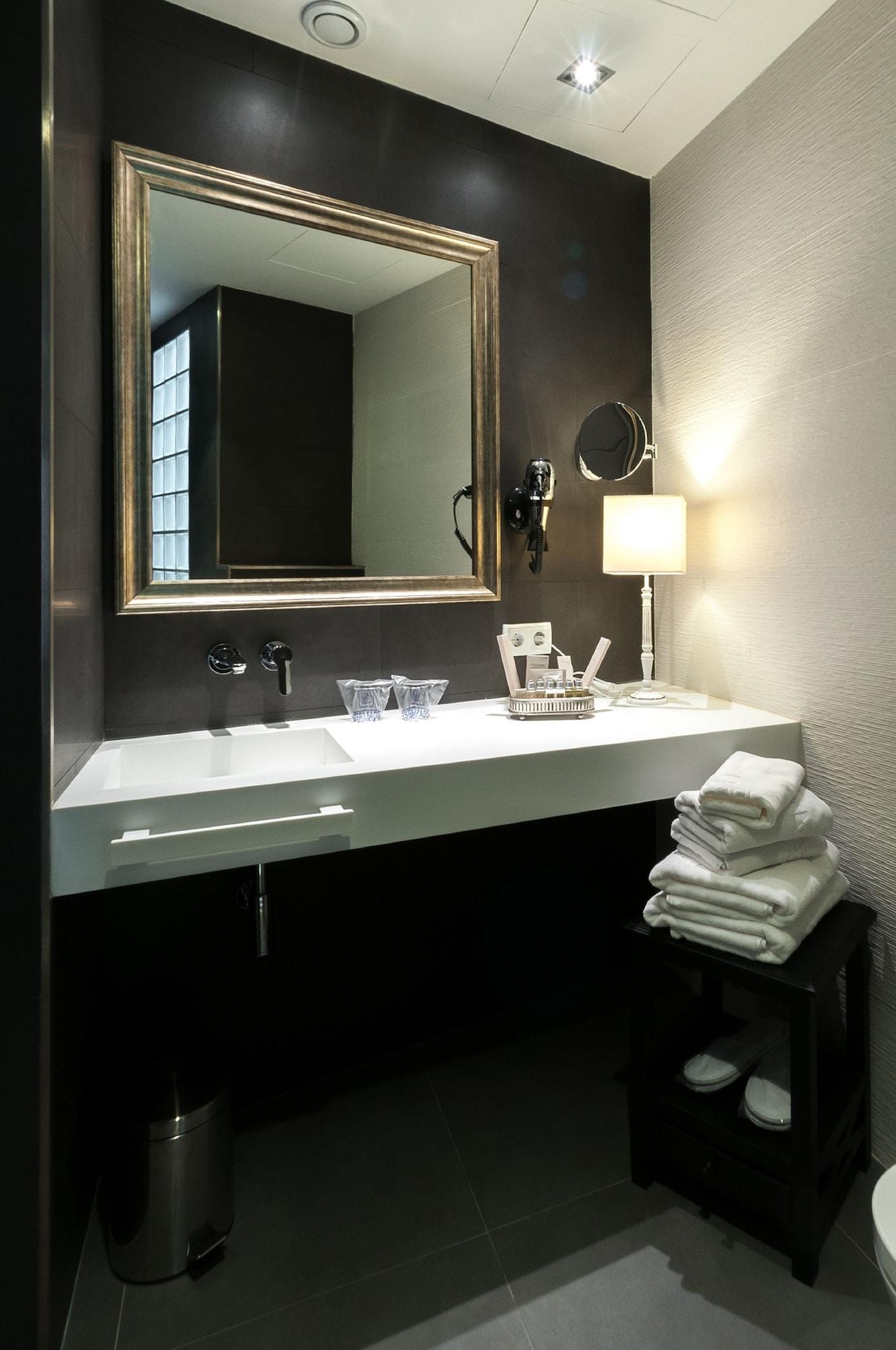 Suites Murillo Catedral Seville Ngoại thất bức ảnh