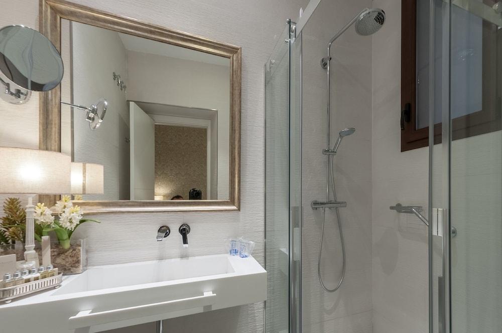 Suites Murillo Catedral Seville Ngoại thất bức ảnh