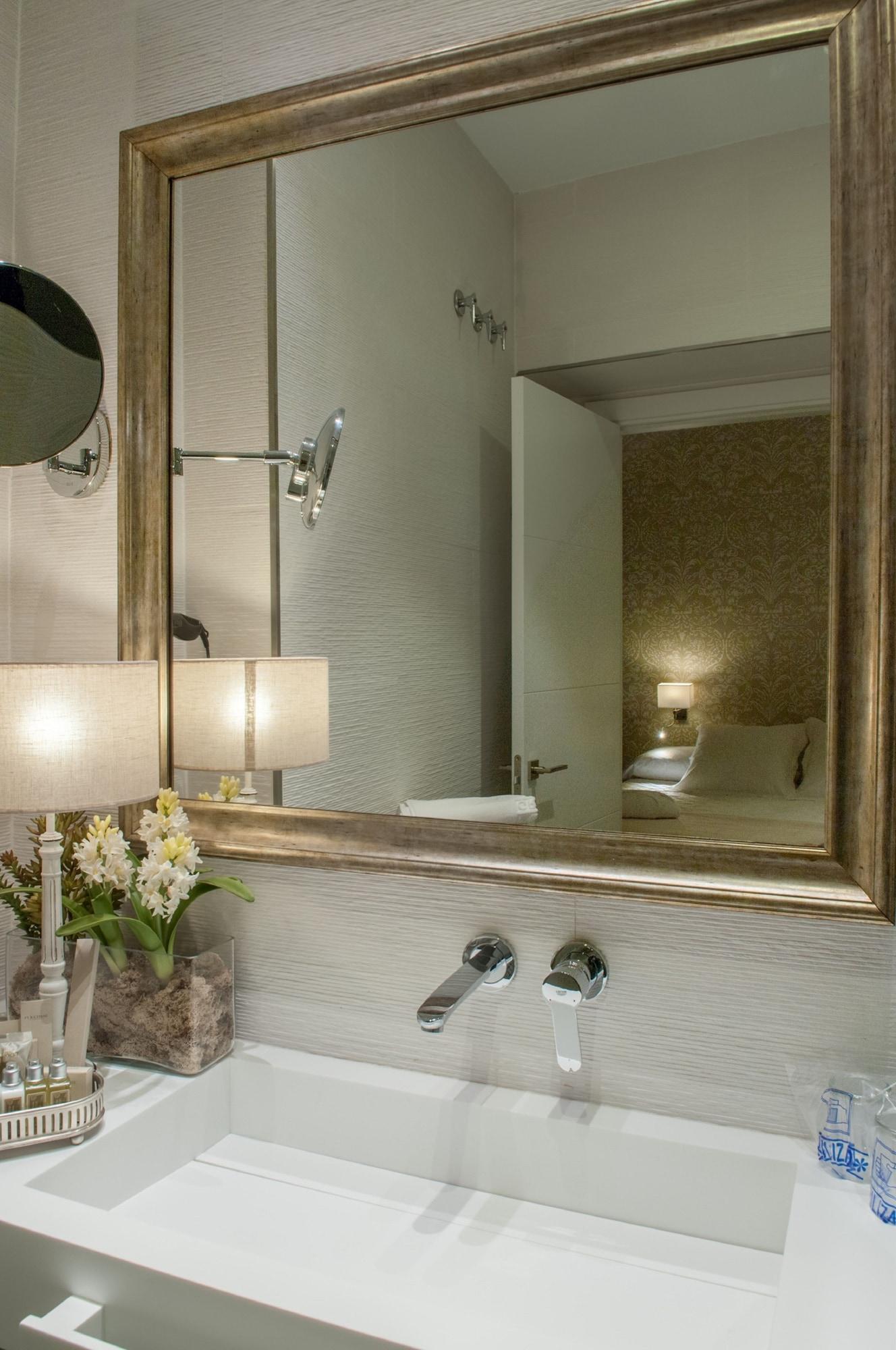 Suites Murillo Catedral Seville Ngoại thất bức ảnh